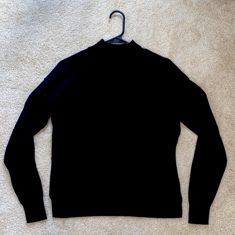 Old Navy sweater
